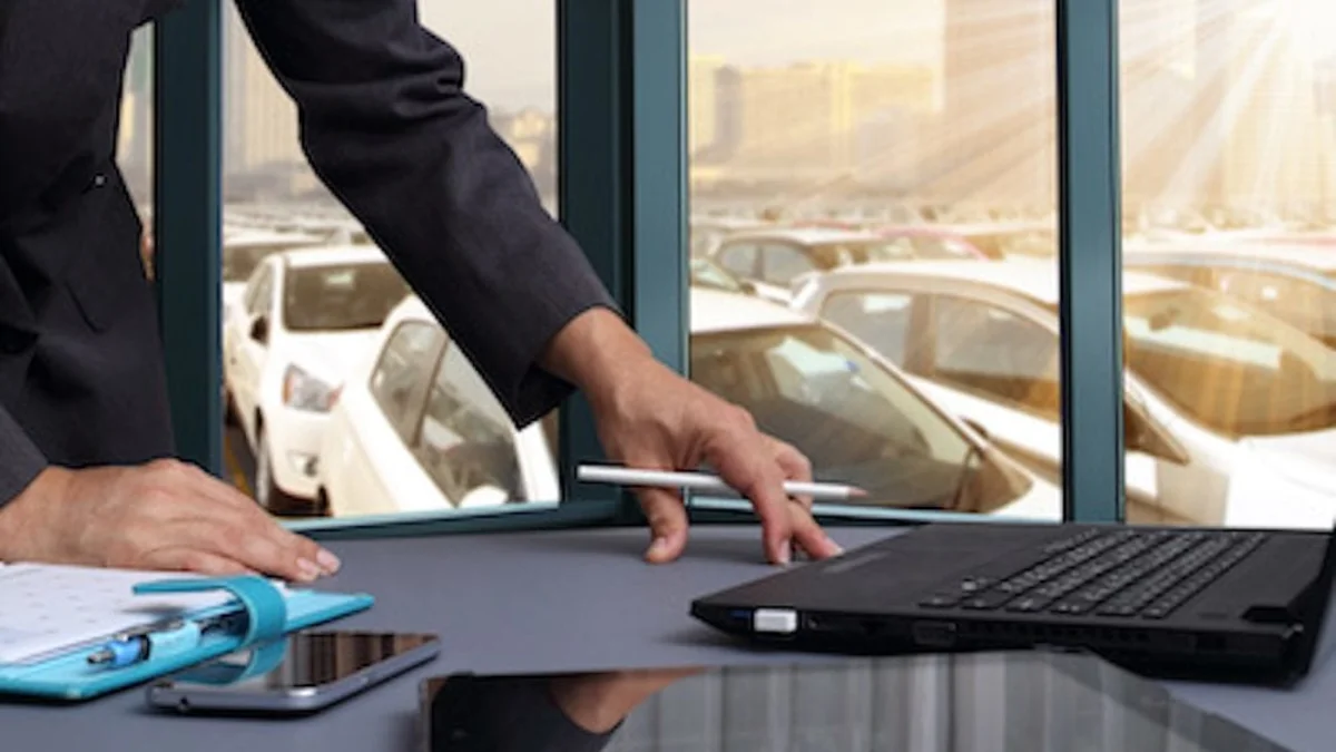 ما هي وظيفة استشاري مبيعات سيارات