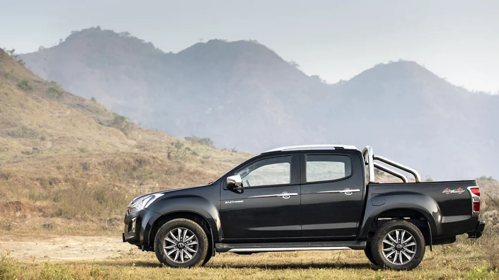 وكيل سيارة إيسوزو في السعودية 2 دي ماكس D-MAX