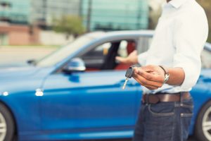 كيف أتاجر في السيارات المستعملة
