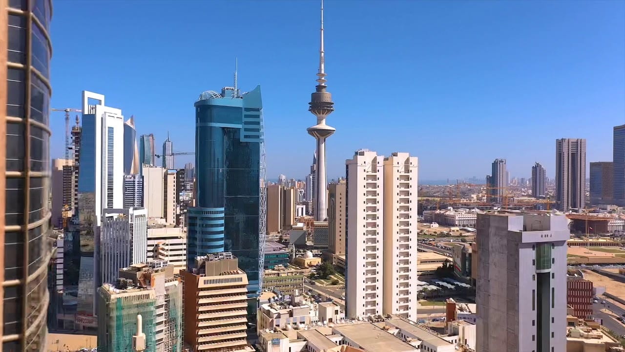 منطقة عبدالله المبارك غرب جليب في مدينة الفروانية