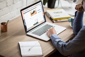 البوابة الإلكترونية