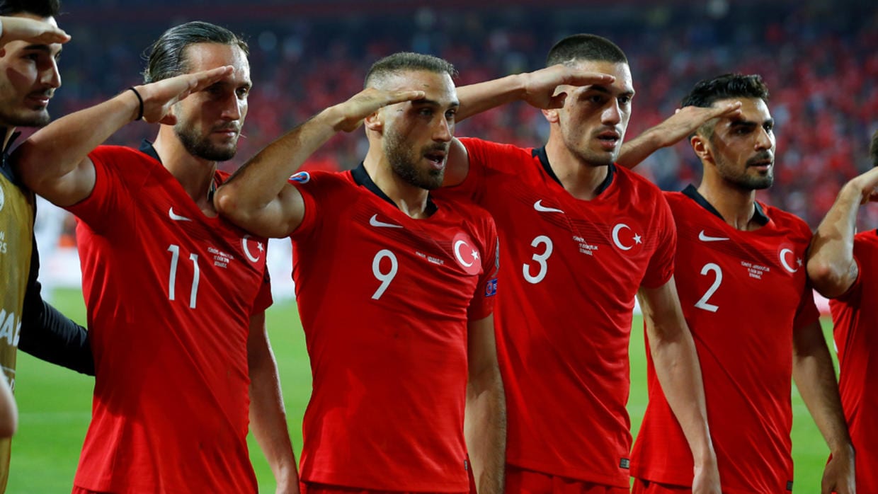 منتخب تركيا 1 المنتخب التركي لكرة القدم