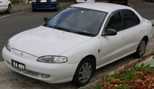 سيارة هيونداي 1998
