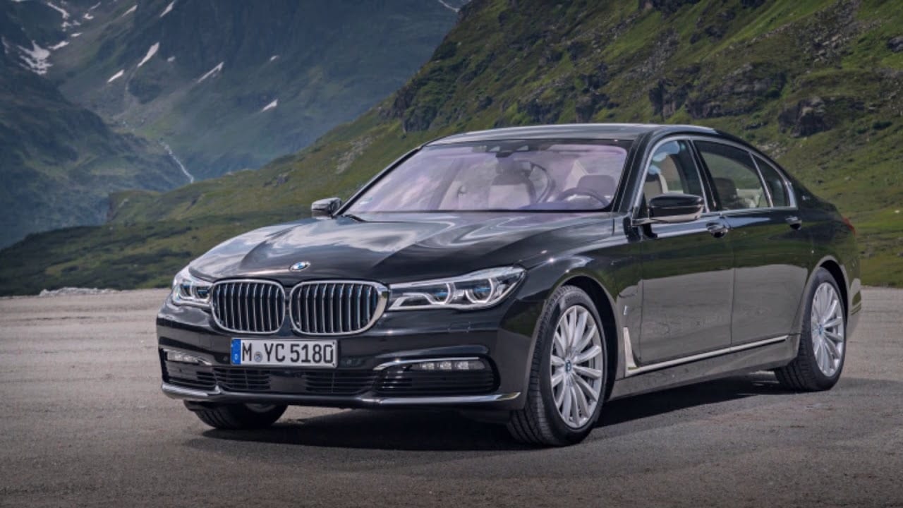 سيارة بي ام دبليو 740 2019 1 BMW 740 2019