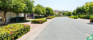 مجمع منازل مونتجمري في منطقة تلال الإمارات