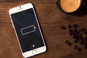 أسباب ضعف بطارية الآيفون
