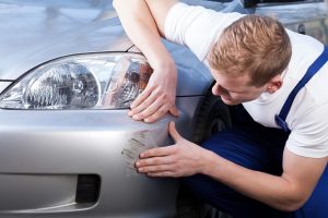 إزالة خدوش السيارات العميقة
