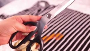 الاستفادة من الملابس القديمة