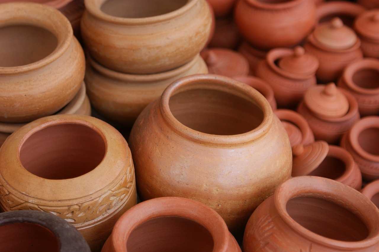 كيفية حرق طاجن الفخار قبل الاستعمال
