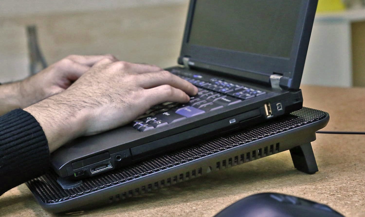 أفضل مراوح تبريد كمبيوتر 1 أفضل مراوح تبريد كمبيوتر