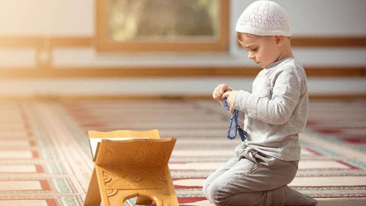 تعليم خطوات الصلاة للأطفال 1 تعليم خطوات الصلاة للأطفال