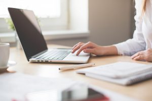 حل مشكلة توقف الماوس في اللاب توب