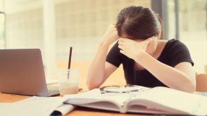 ضعف التركيز وتشتت الانتباه عند الكبار