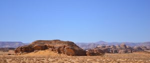 مدينة عاد وثمود