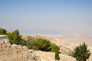 معلومات عن جبل نيبو