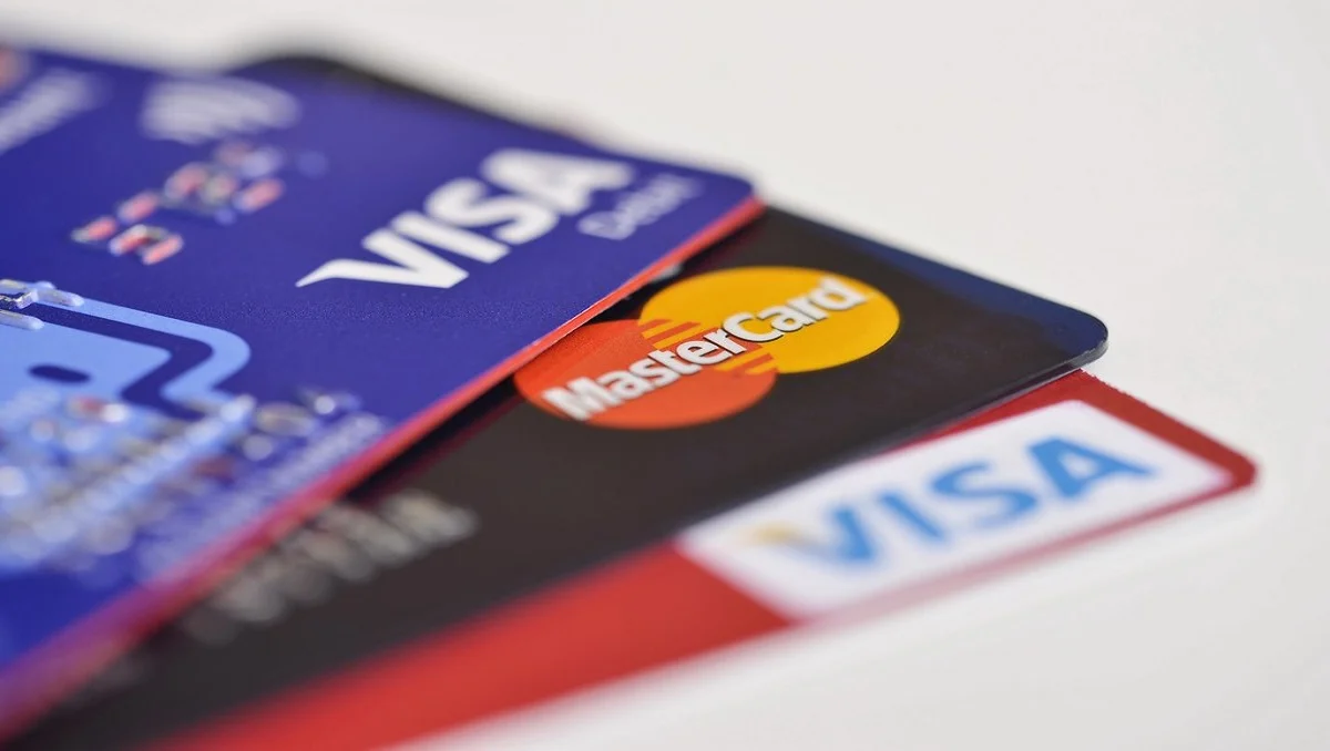 البطاقات الائتمانية Credit Cards في اليمن
