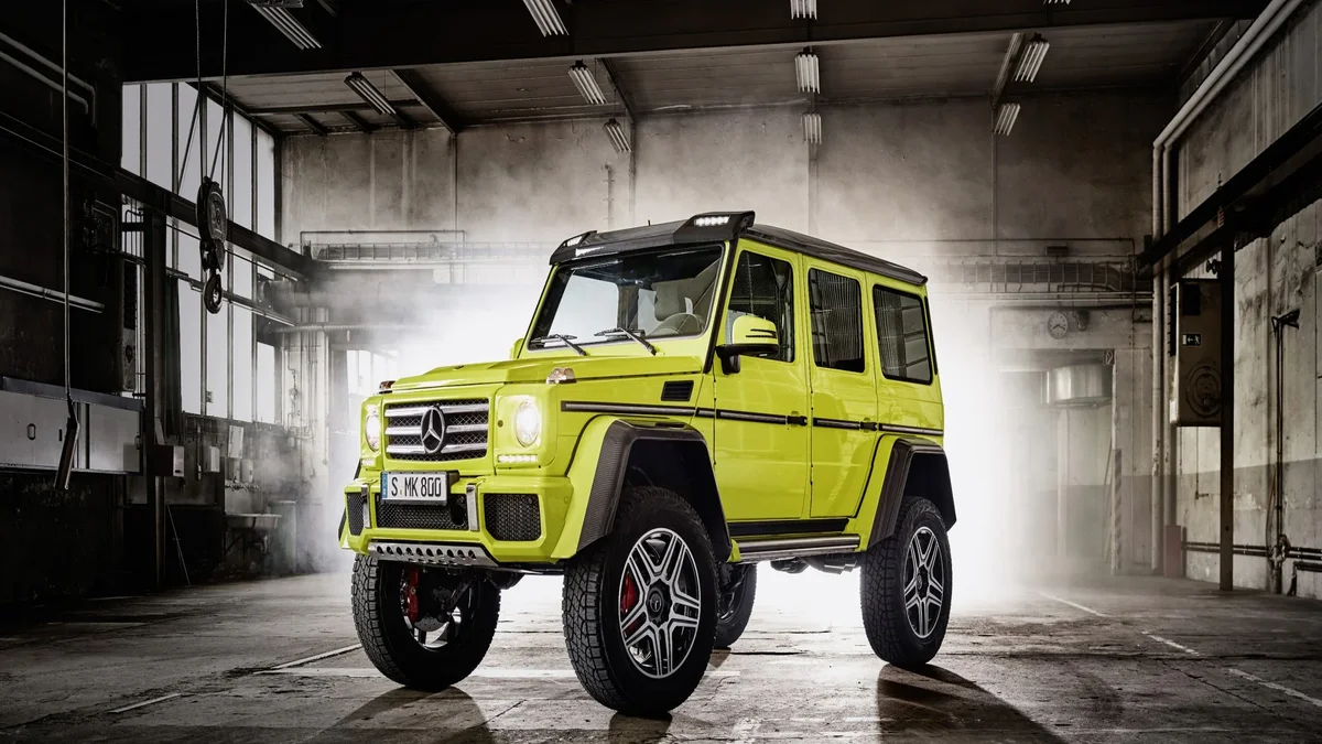 سيارة mercedes g class 4×4