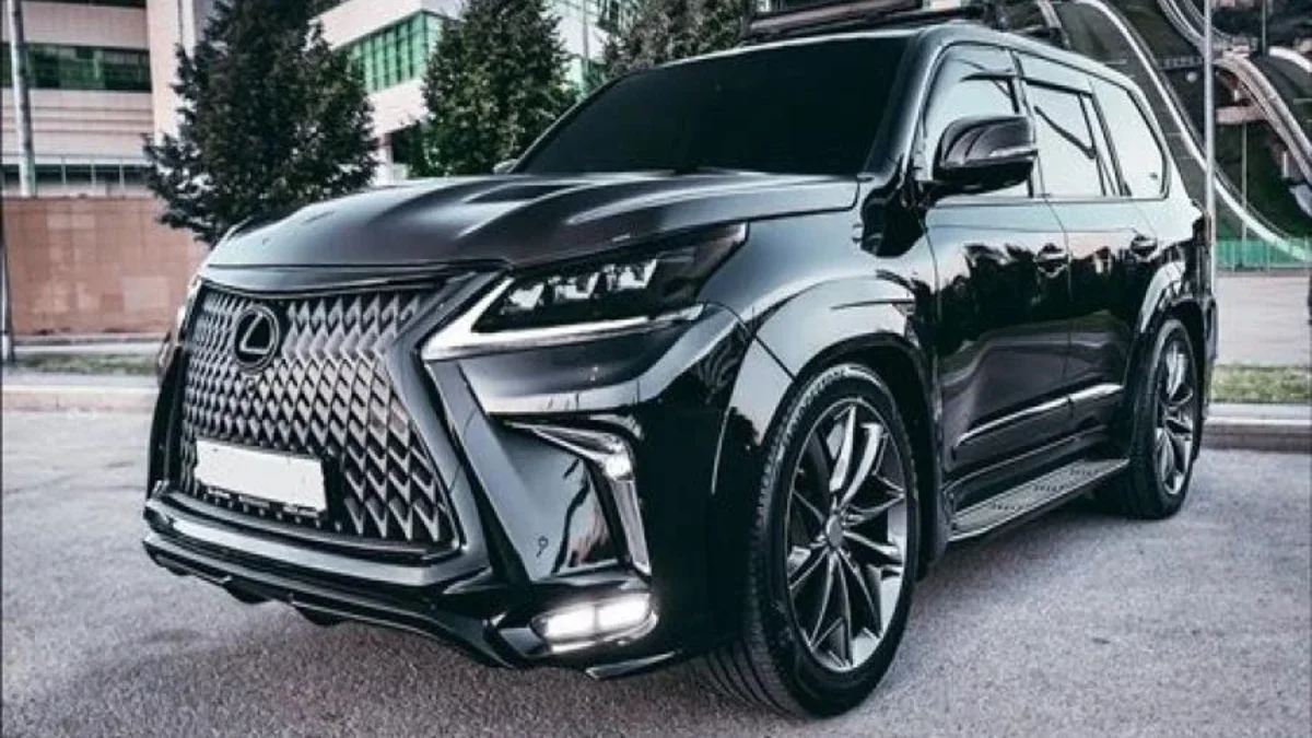 مواصفات وعيوب واسعار لكزس LX 2021