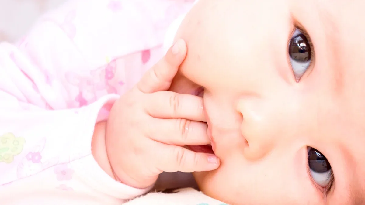 أعراض التسنين عند الرضع