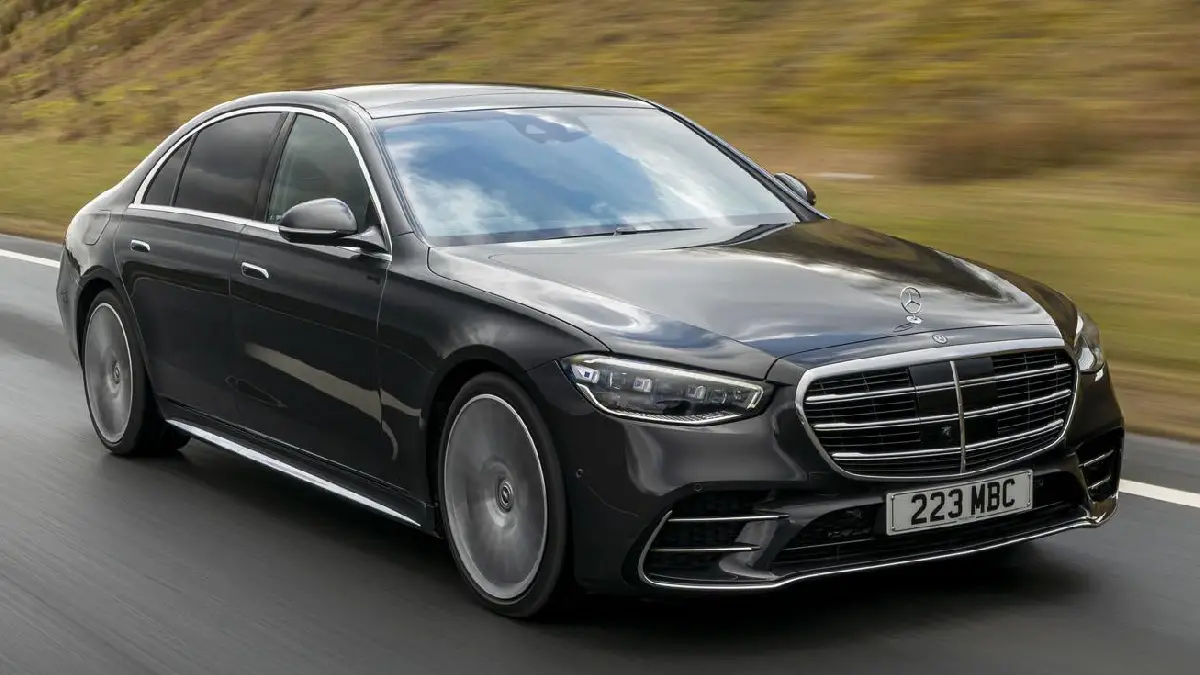 مراجعة شاملة لمواصفات سيارات مرسيدس S Class
