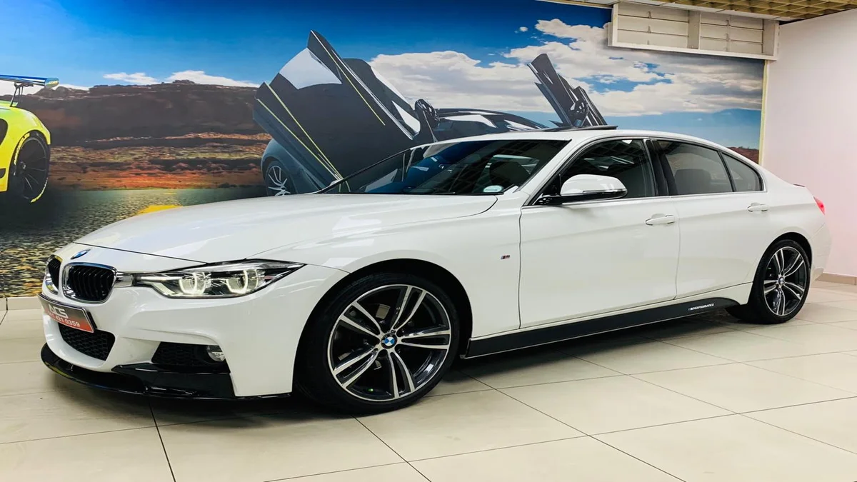 مراجعة شاملة لمواصفات سيارات بي إم دبليو الفئة 3 2 مواصفات سيارة BMW 320 2017