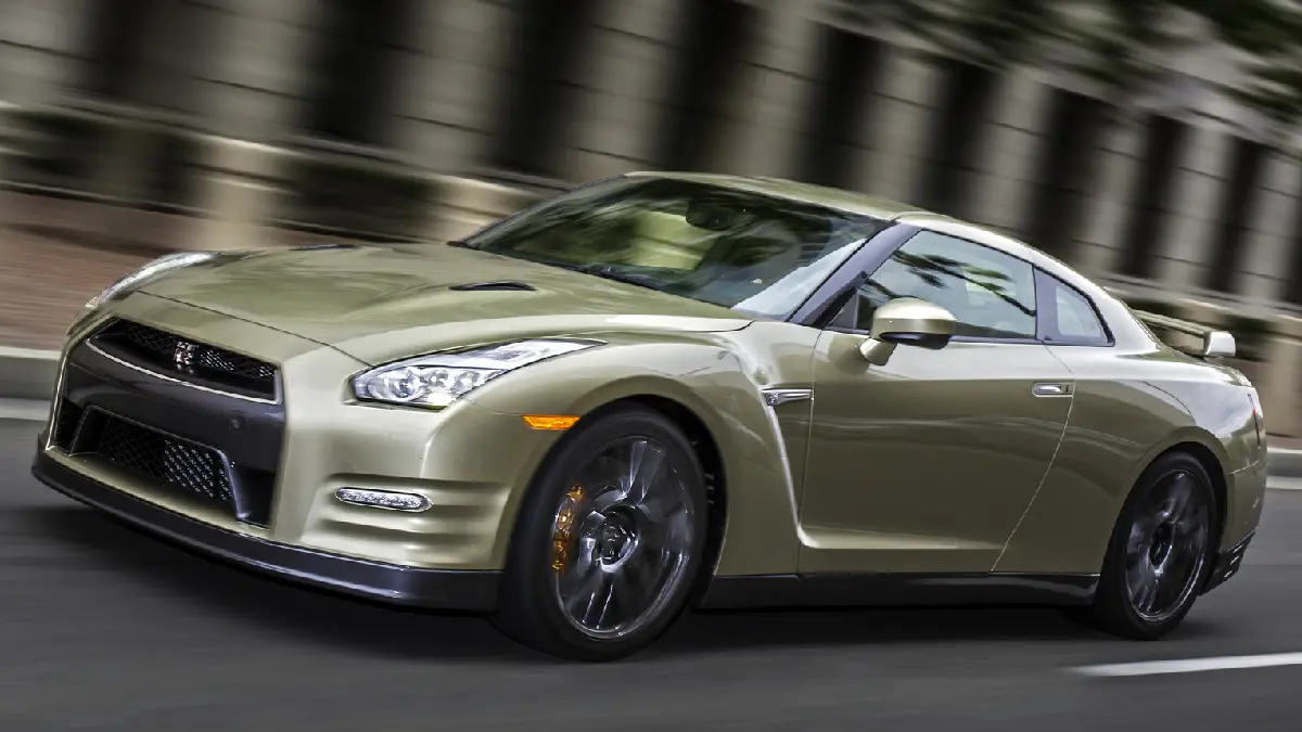 مراجعة شاملة لمواصفات سيارات نيسان GT-R 3 مواصفات سيارة نيسان GT-R 2016