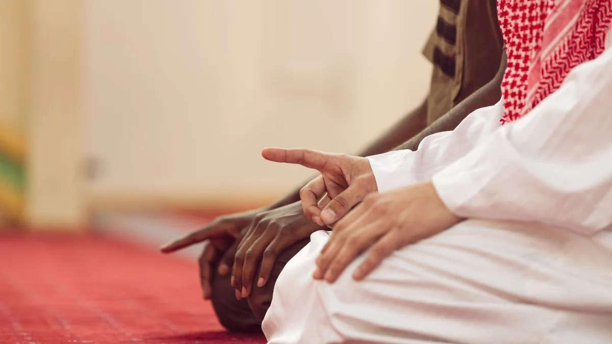 تحيات الصلاة كاملة ومفصلة