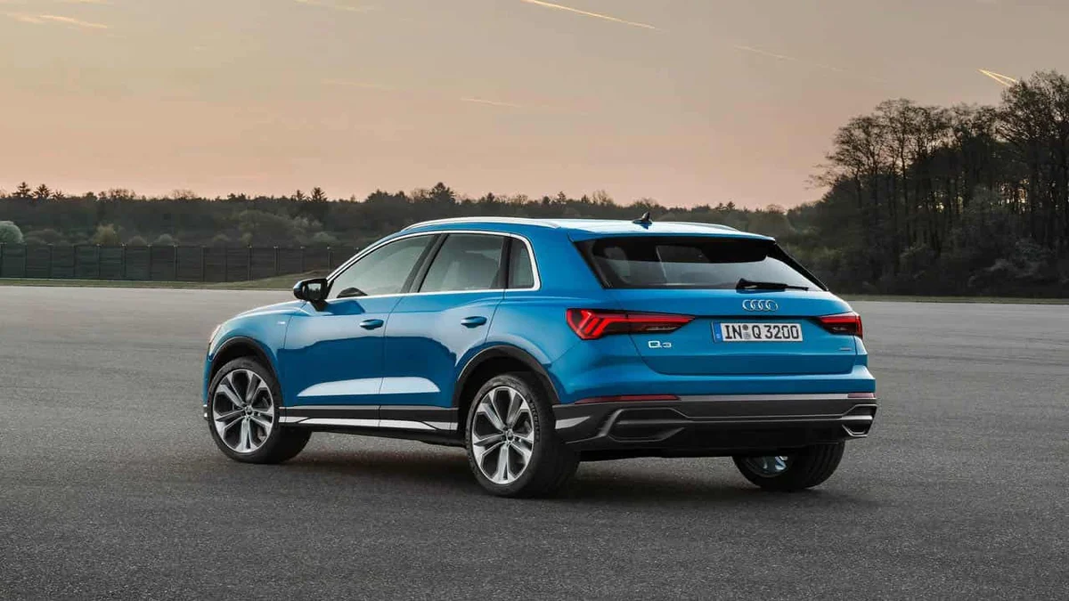 أمان السيارة ومواصفات السلامة التي يجب أن تتوفر فيها 10 سيارة Audi Q3 2019