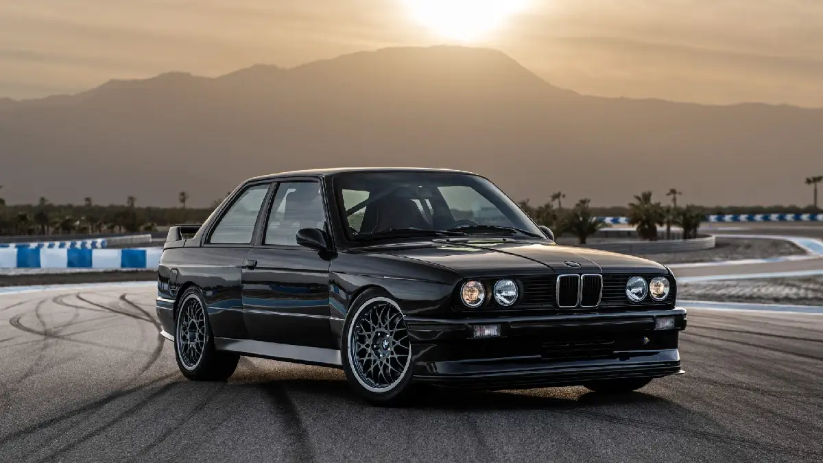 أشهر سيارات BMW 2 سيارة BMW بوز نمر