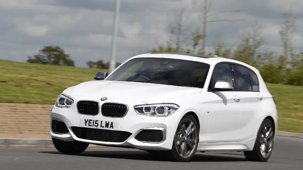 مواصفات سيارات بي أم دبليو 3 سيارة بي ام دبليو 120i