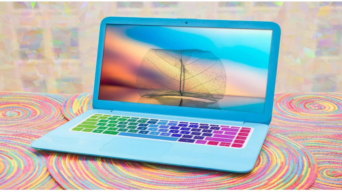 الدليل الشامل لأحدث أجهزة الكمبيوتر المحمول 7  لاب توب HP Stream 14