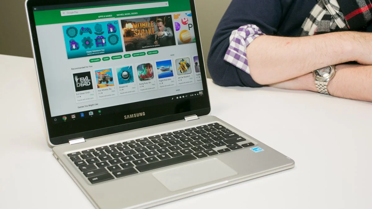 الدليل الشامل لأحدث أجهزة الكمبيوتر المحمول 2 لاب توب Samsung Chromebook Pro