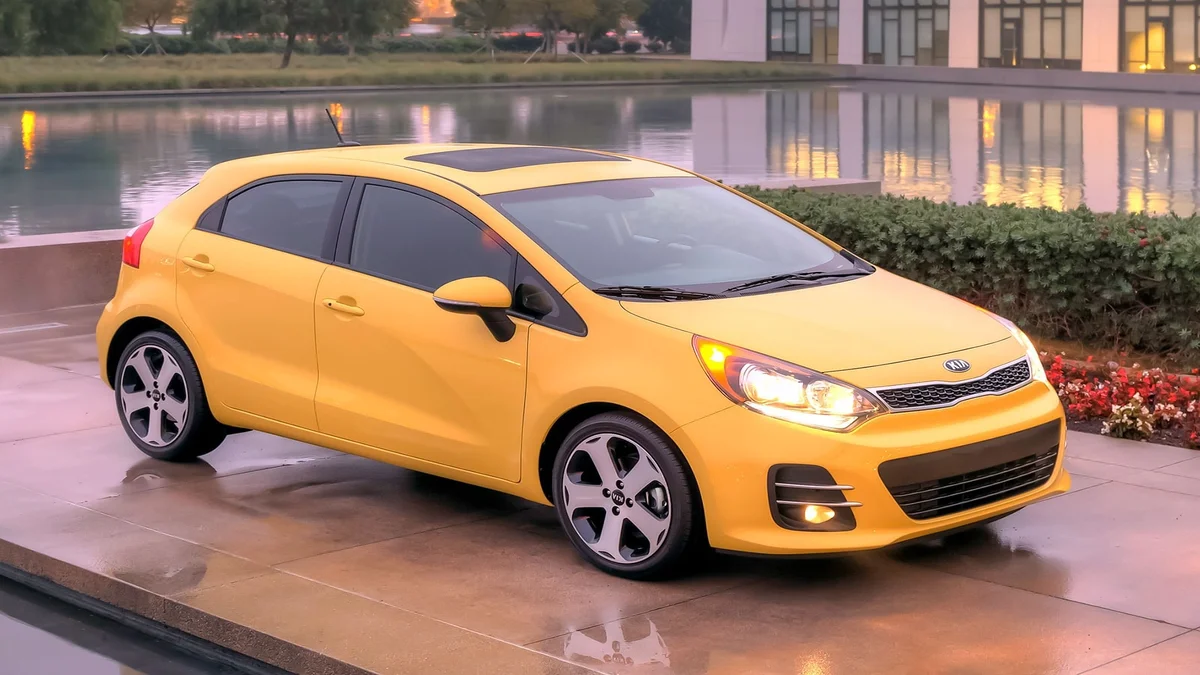 تعرف على مواصفات سيارة كيا ريو Kia Rio 4 سيارة كيا ريو 2016
