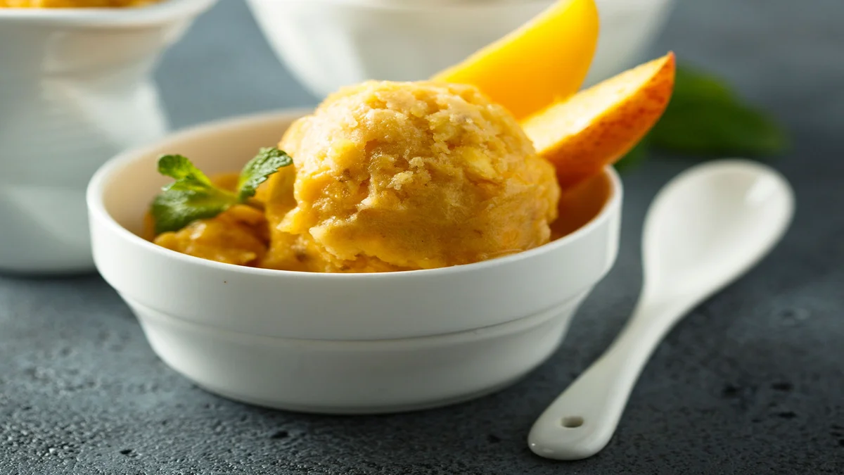 طريقة عمل الآيس كريم 4 طريقة عمل آيس كريم بالمانجو