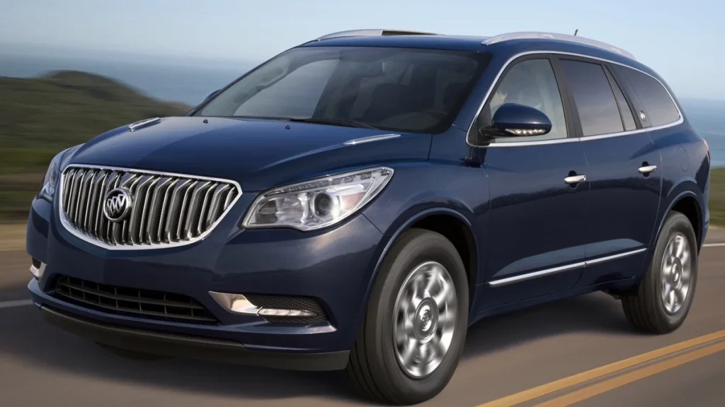 سيارة بويك انكور 2015