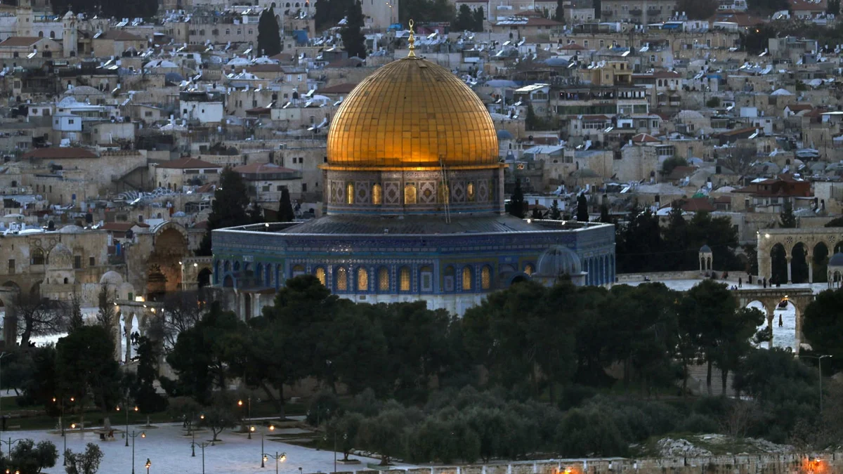 ما هي مساحة فلسطين؟