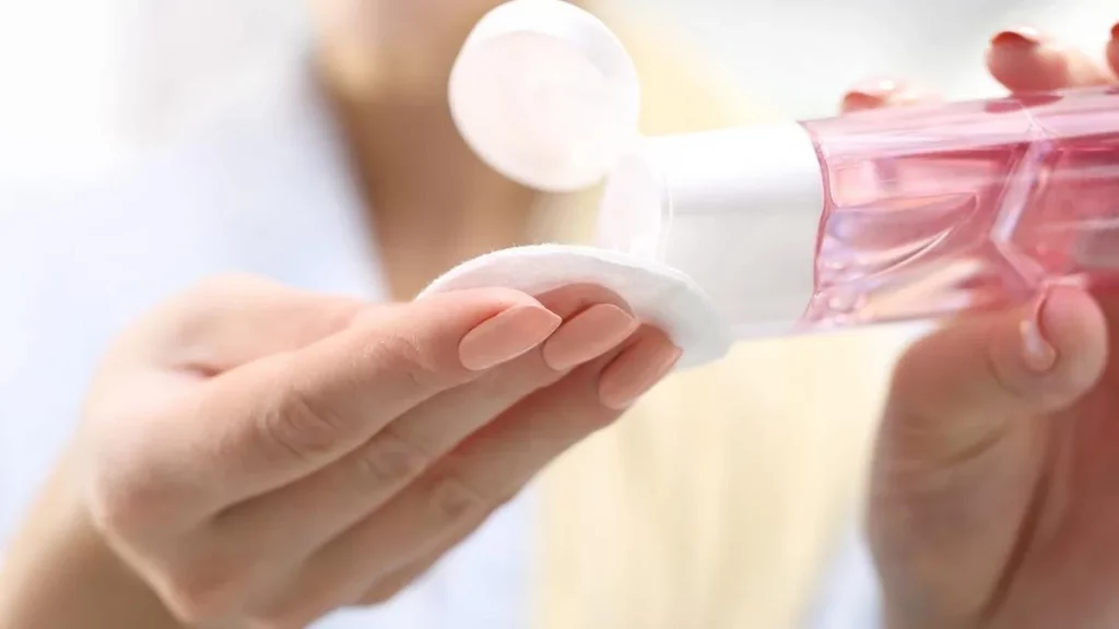 مزيل المكياج حسب البشرة  