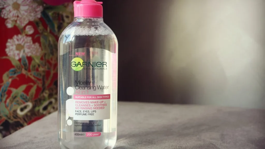 مزيل مكياج غارنييه