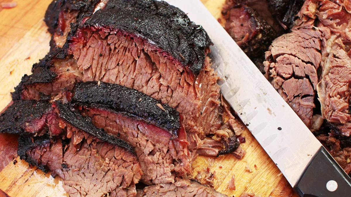 دليل شامل عن طريقة عمل اللحم المدخن