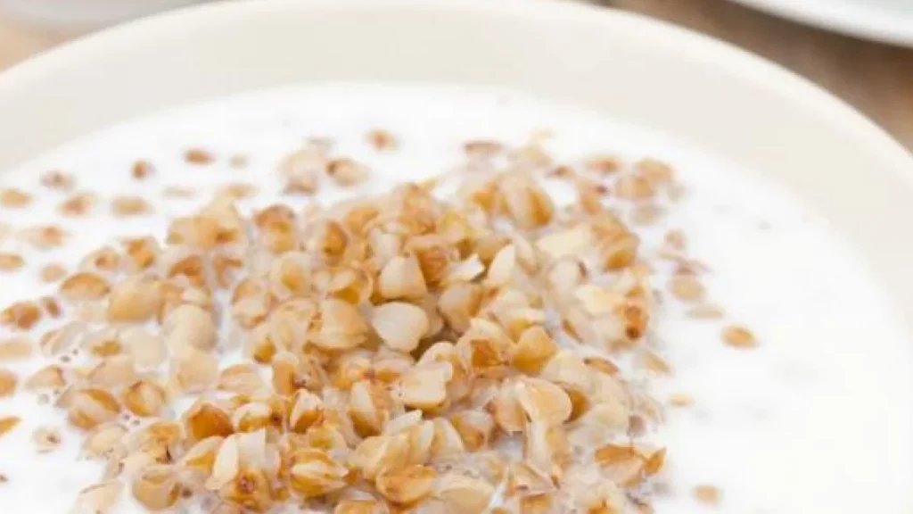 طريقة عمل الجريش السعودي خطوة بخطوة 4 طريقة عمل الجريش باللبن