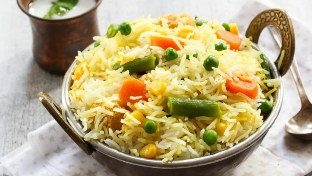 طريقة عمل الرز البرياني بالخضار