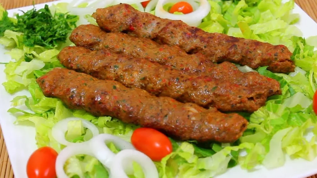 طريقة عمل اللحمة المشوية خطوة بخطوة 8 كفتة لحم مشوية