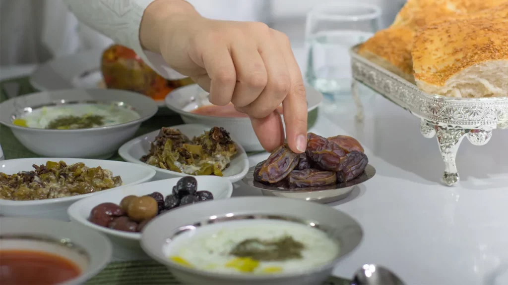 مائدة رمضان 6 أطعمة رمضان الأساسية للسحور