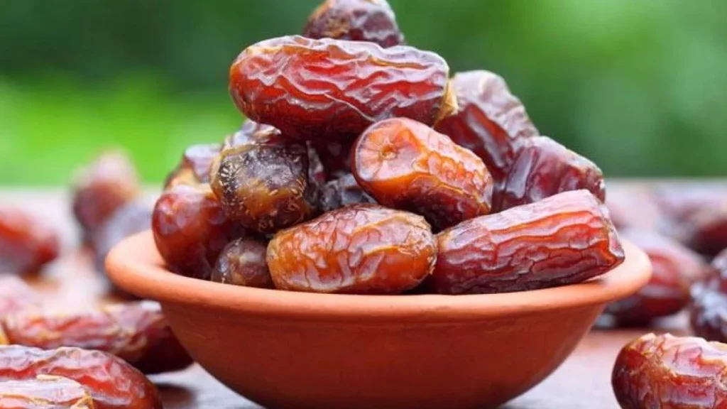 سحور صحي في رمضان 2022 4 التمر