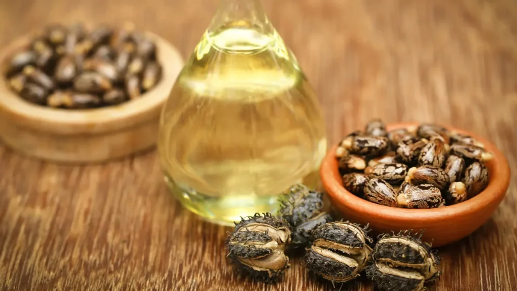 أسرع الطرق لتكثيف الشعر 14 زيت الخروع