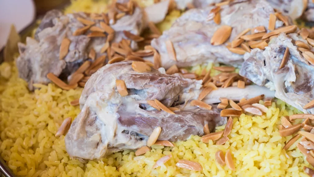 طريقة عمل المنسف