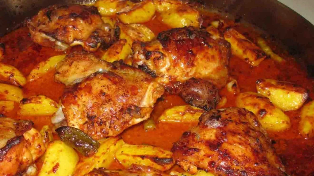 طريقة عمل صينية البطاطا بالدجاج