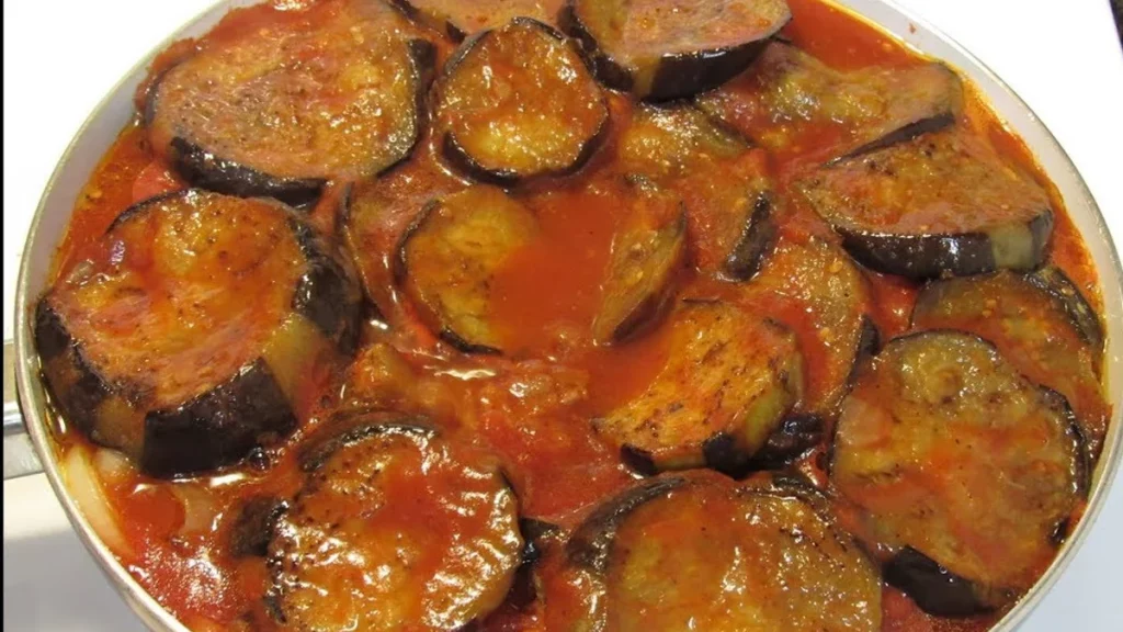 طريقة عمل تبسي الباذنجان العراقي خطوة بخطوة 3 مكونات تبسي الباذنجان العراقي