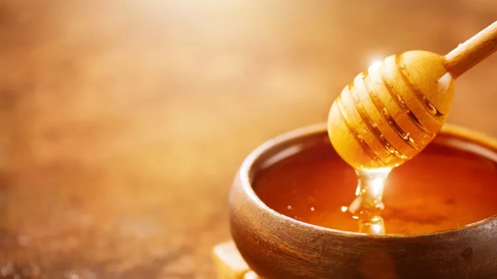 أهمية عسل الطاقة واستعمالاته 3 مكونات عسل الطاقة