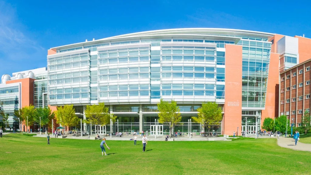 معلومات عن جامعات كندا 3 جامعة ألبرتا